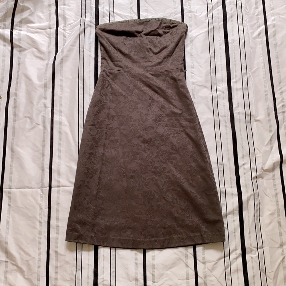 Early 00’s Dark Brown Strapless Dress